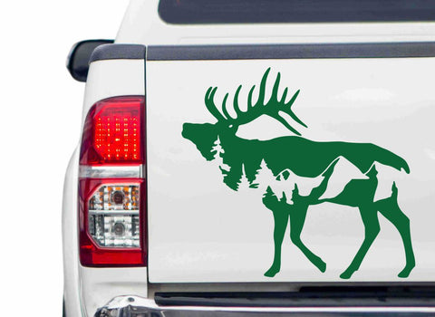 Hirsch mit Berge Autoaufkleber