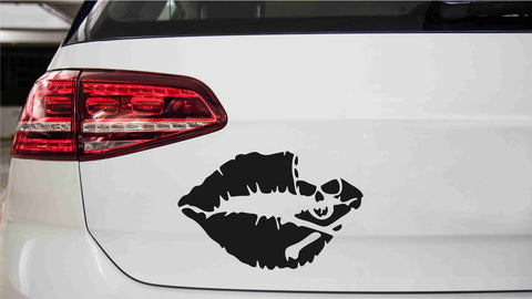 Kiss & Skull Autoaufkleber