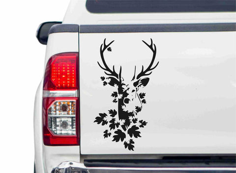 Hirsch mit Ahornblätter Autoaufkleber