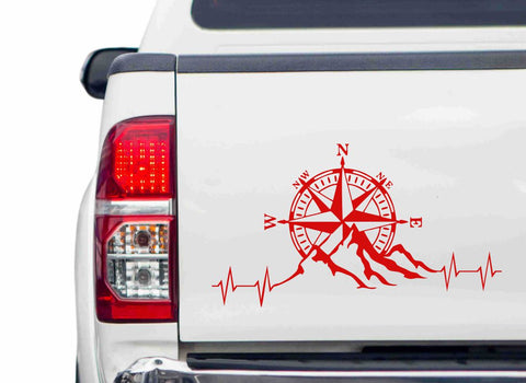 Herzschlag Kompass und Berge Camper Autoaufkleber