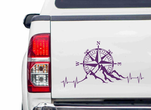 Herzschlag Kompass und Berge Camper Autoaufkleber