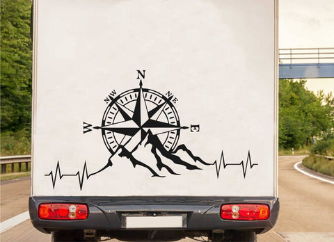 Herzschlag Kompass und Berge Camper Autoaufkleber