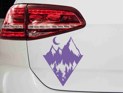 aufkleber-berge-und-wald-im-trichter-lavendel